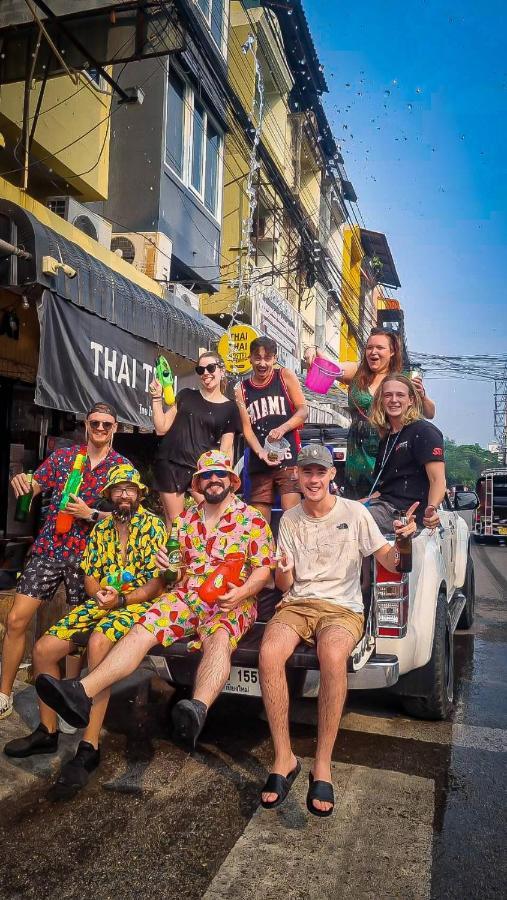 Thai Thai Hostel Chiang Mai Exterior foto